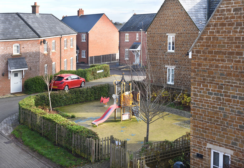 Oak Farm Close Milcombe